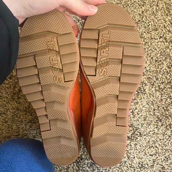 NWOT Sorel Women’s Evie Pull-On Suede Bootie - Picture 9 of 10